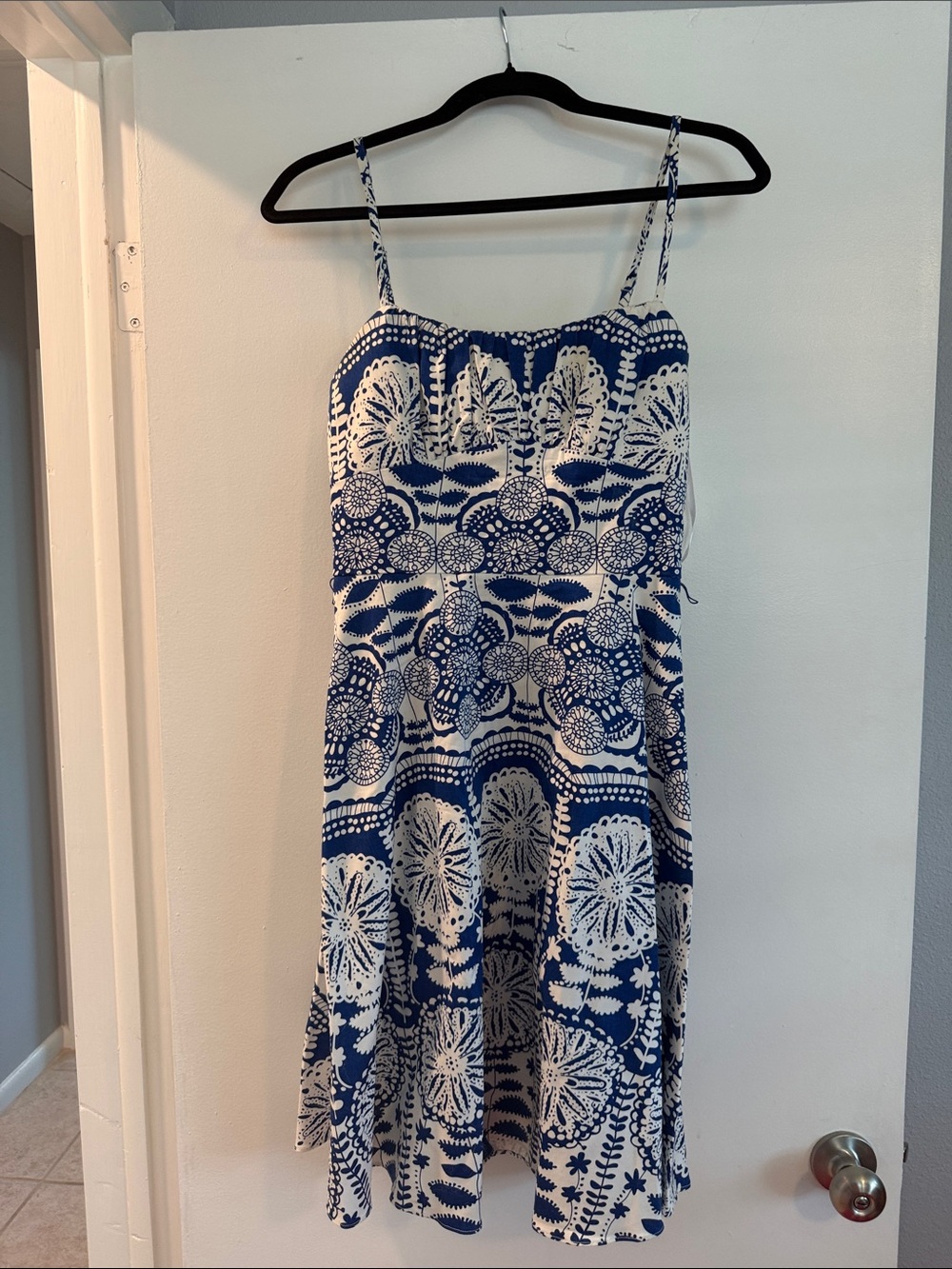 Boutique Blue and White Floral Print Spaghetti Strap Dress